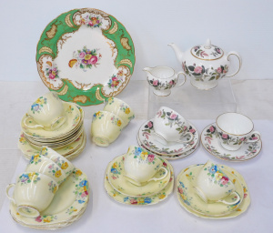 Lot 141 - Group lot of English China in George & Jones & Sons Cabinet Pl