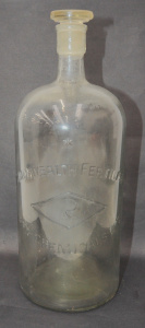 Lot 196 - Vintage Commonwealth Fertilisers and Chemicals LTD Glass Bottle w Stop