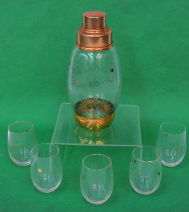 Lot 244 - Vintage MCM c1950s Part Cocktail set - Shaker & 5 x Glasses - all