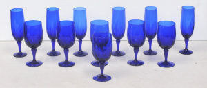 Lot 350 - 2 x Sets of Vintage 6 Cobalt Blue stemmed glasses inc Champayne &