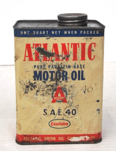 Lot 378 - Vintage Atlantic Motor Oil One Quart Tin w Contents - SAE 40 - Esso l