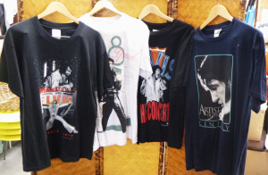 Lot 11 - 4 x Elvis Presley Related T-Shirts (M & L Sizes)