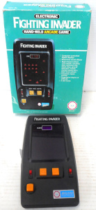 Lot 199 - Vintage Boxed Rosy Electronics Hand-held Fighting Invader Arcade Game