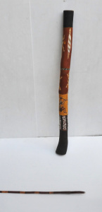 Lot 228 - 2 x Vintage Australian Aboriginal items - Didgeridoo w HPainted Decora