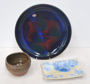 Lot 239 - 3 x Pieces - Australian Studio Pottery - Margot Manchester Bowl, David