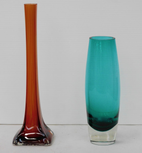 Lot 342 - 2 pce Art Glass inc Orange Square based specimen vase & Teal vase