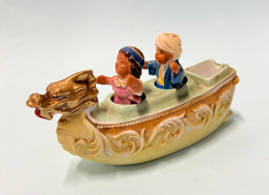 1950s novelty ceramic cruet - dragon boat with two nodding figures - mustard lid