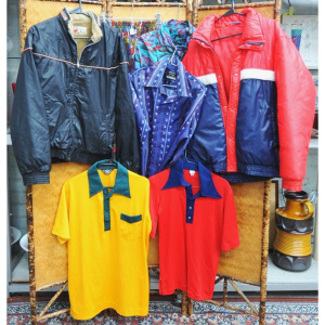 Lot 18 - Group lot - Vintage Mens Retro Colourful Clothing - Puffy Ski Jacket, F