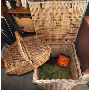 Lot 34 - Mixed Lot of Items incl Cane Hamper Basket, Musical Decanter, 1970s Cro