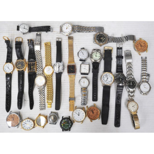 Lot 55 - Group Lot Vintage & Modern Stylish Mens Watches - all as found, TIM