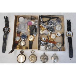 Lot 254 - Large lot - Vintage Mens Watches - mainly AF - Seiko, Citizen, Timex,