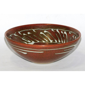 Lot 342 - Shiego Shiga Australian Pottery Bowl - Rust Glaze with white detail to