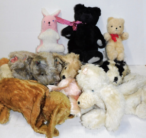 Box lot of Vintage Australian Soft Toys inc 2 x Jakas Teddy Bears, Verna ink &am