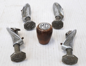 Small Lot of Vintage MG Car Pieces inc 4 x Bonnet Pull latches ( ) & Wooden