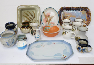 Lot 18 - Group lot of Australian Pottery inc Allan Letts Cannie Ridge, Gembrook,