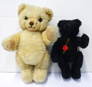 Lot 249 - 2 x Vintage Teddy Bears inc, a black Hermann & a Steiff plush, bot