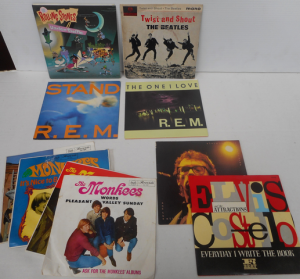 Group Vintage vinyl 45rpm 7inch Records, incl Beatles EP, Rolling Stones, Elvis