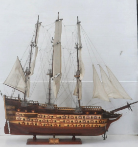 Lot 38 - Large vintage Wooden scale model of the 1805 HMS Victory - af, approx 1