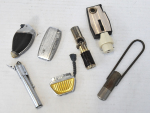 Lot 57 - Group lot - Vintage Unusual shaped or designed Cigarette Lighters - Gul