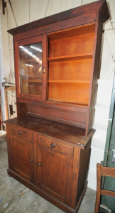 Lot 70 - Vintage Edwardian stained Kauri Pine 2 piece Bookcase - Glazed top sect