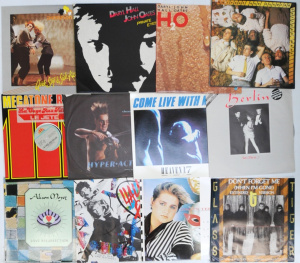 Lot 154 - Group Lot Mixed Vintage 12 Inch Vinyl Records - incl Daryl Hall &