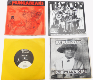 Group 1980s Australian 7inch Vinyl 45rpm singles - The Mungabeans, The waltons,