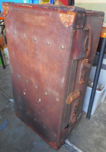 Lot 92 - Large Vintage Leather Trunk