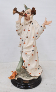 Lot 135 - Vintage Giuseppe Armani Florence Capodimonte Sound The Trumpet Clown F