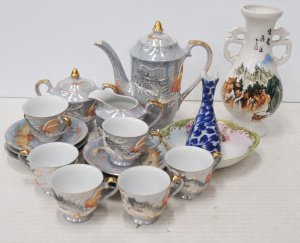 Lot 193 - Group lot - Vintage Japanese Ceramics & Porcelain - Moriage 15 Pie