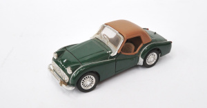 Lot 197 - Diecast 124 Scale Model Triumph DP6001-2 In Green Made by Saico