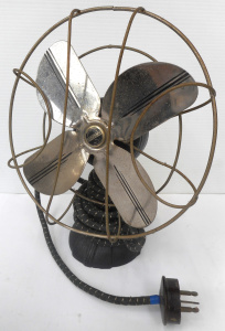 Lot 226 - Vintage Art Deco Australbreeze Black Cast Iron Electric Fan, Made in A