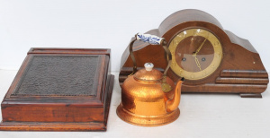 Lot 260 - Group lot - 1930s German Kienzle Mantle clock w Key & Pendulum, be