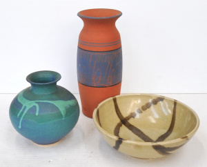 Lot 311 - 3 x Pieces - Modernist Australian Studio Pottery - Large Tom Nestor Te