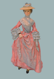 Lot 320 - Royal Doulton figurine - Mary, Countess Howe HN3007 issued 1990 - Limi