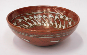 Shigeo Shiga Australian Pottery bowl - temmoku glaze with white banding to the e