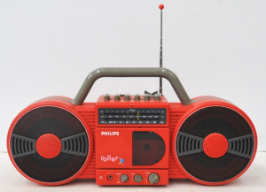 Vintage Red Phillips Roller D8007 FMAM Radio Cassette Player