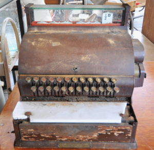 Vintage Pre Decimal Cash Register made by The National Cash Register Co Dayton U