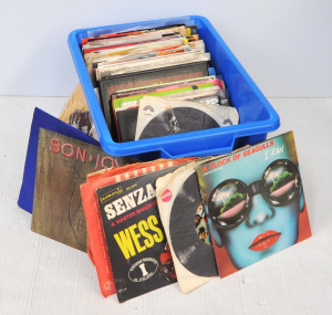 Lot 29 - Box lot of Vintage 45rpm Vinyl Singles incl Flock of Seagulls, Senza Lu