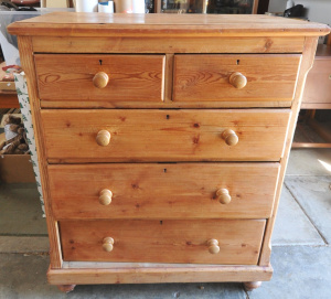 Lot 50 - Large vintage c1920 30s Baltic Pine Chest of Drawers - 2 smaller drawe