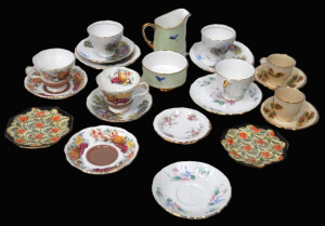 Lot 124 - Group lot of China inc 2 x Royal Albert Country Fayre Cups & Sauce