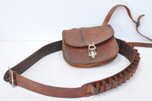 Lot 145 - 2 x Vintage Leather Items incl Melbourne Metropolitan Tramways Board C