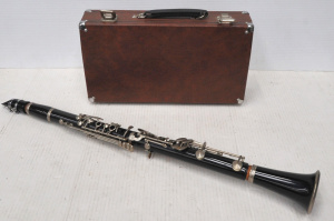 Lot 147 - Vintage Cased Dolfin Brand Clarinet