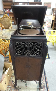 Lot 15 - Vintage upright Senora wooden Gramophone with records - working conditi