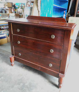 Lot 16 - Vintage c1900s Baltic Pine & Cedar 3 Drawer Chest - stepped out fro