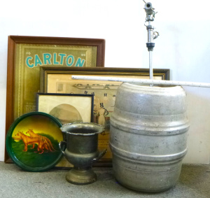 Lot 33 - Group Lot Vintage Bar Related Items - incl Richmond Brewing Co Keg with