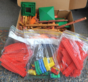 Lot 60 - Group lot - Vintage Kids Toy Sets - Toltoys Plastic Train set w Train c