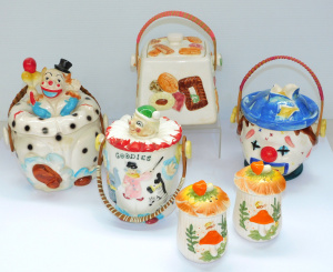 Lot 113 - Group lot Vintage Kitsch Novelty ceramics inc 3 Clown Biscuit barrels