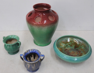 Lot 132 - 4 pces vintage Australian pottery inc Melrose Blue Drip Glaze & Gr