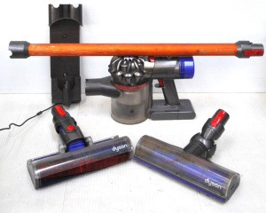 Lot 22 - 2 x pieces - Modern DYSON Cyclone V10 Vacuum Cleaner w Accessories incl