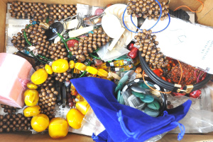 Lot 27 - Box Lot of Costume Jewellery incl Beads, Bracelets, Necklaces, Jeweller